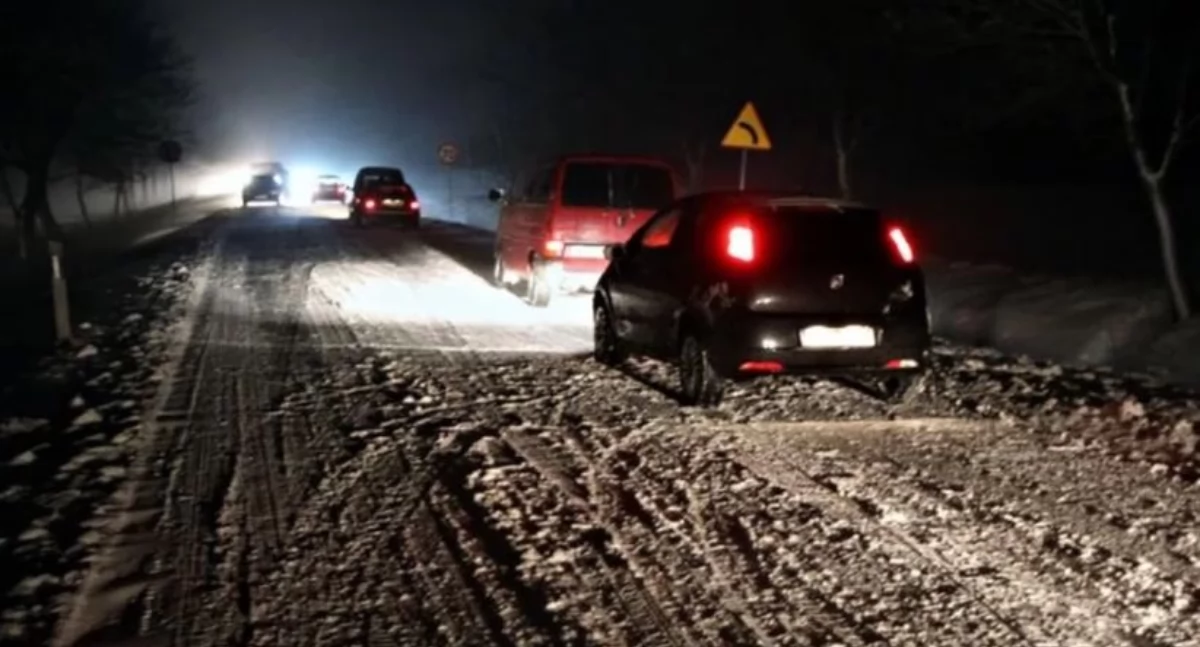 Zima zaatakuje nasz region z impetem. RCB wydało alert