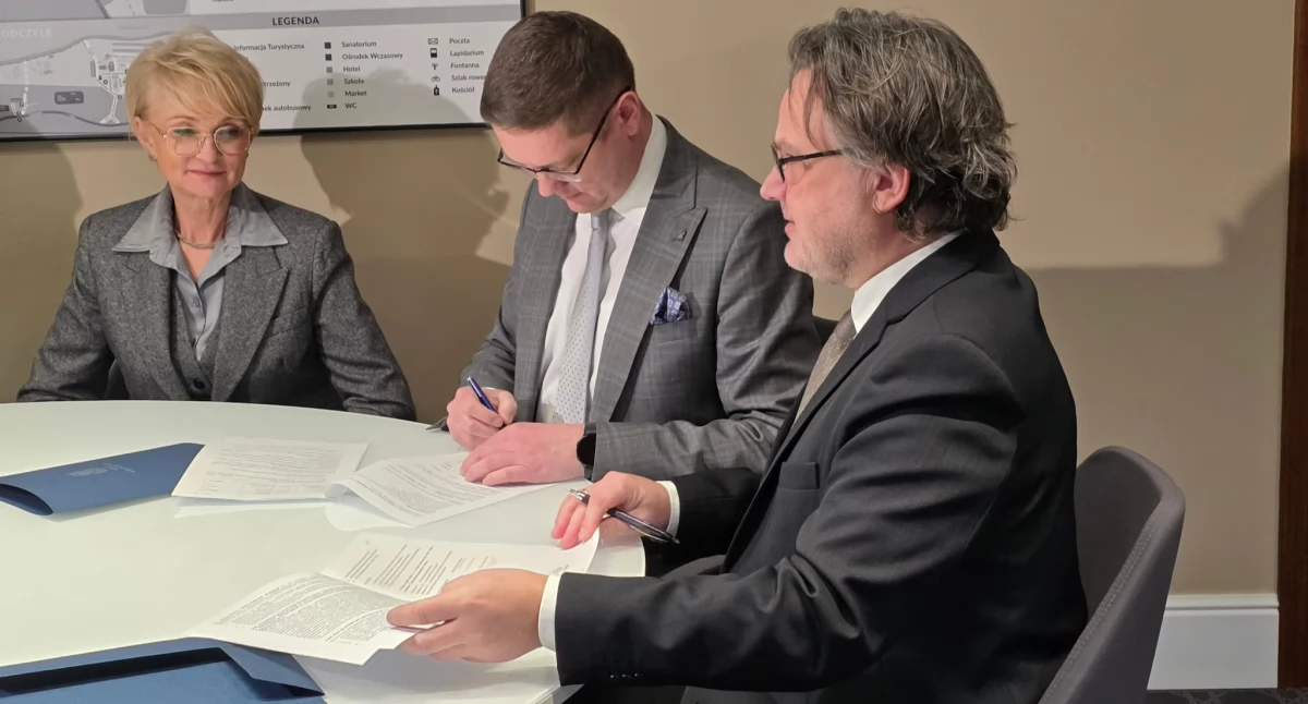 Nowy rozdział dla Szkoły Muzycznej w Kołobrzegu. Koszarowiec oficjalnie przekazany