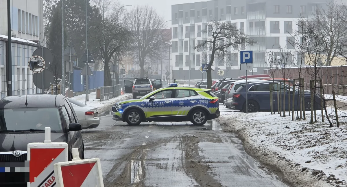 Potrącenie pieszej na Artyleryjskiej. Ulica jest chwilowo zablokowana