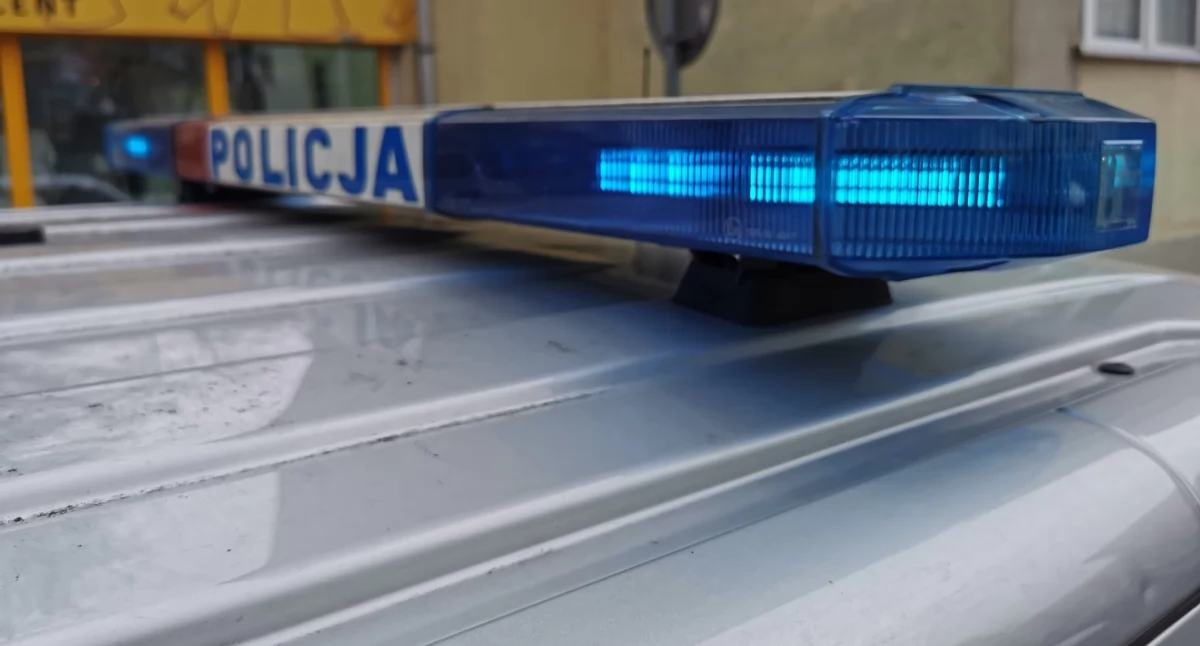 Weekendowe interwencje policji: zatrzymania poszukiwanych i nietrzeźwi kierowcy
