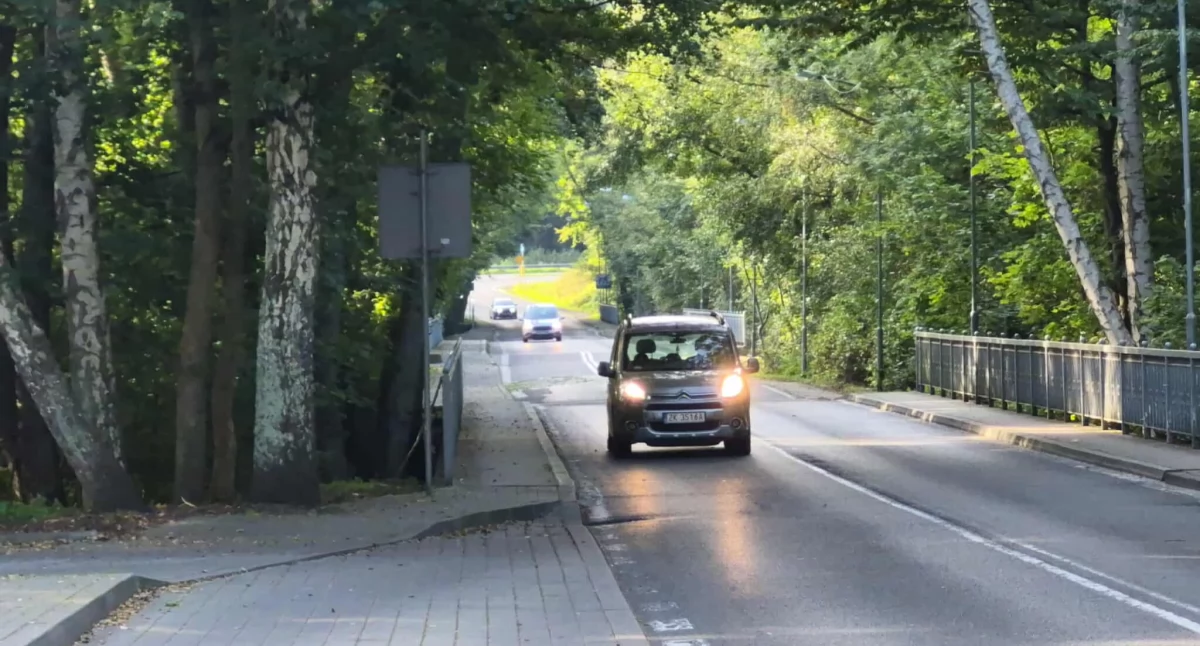Najbardziej felerna ulica w Kołobrzegu przejdzie remont. Prace mają ruszyć za kilka miesięcy