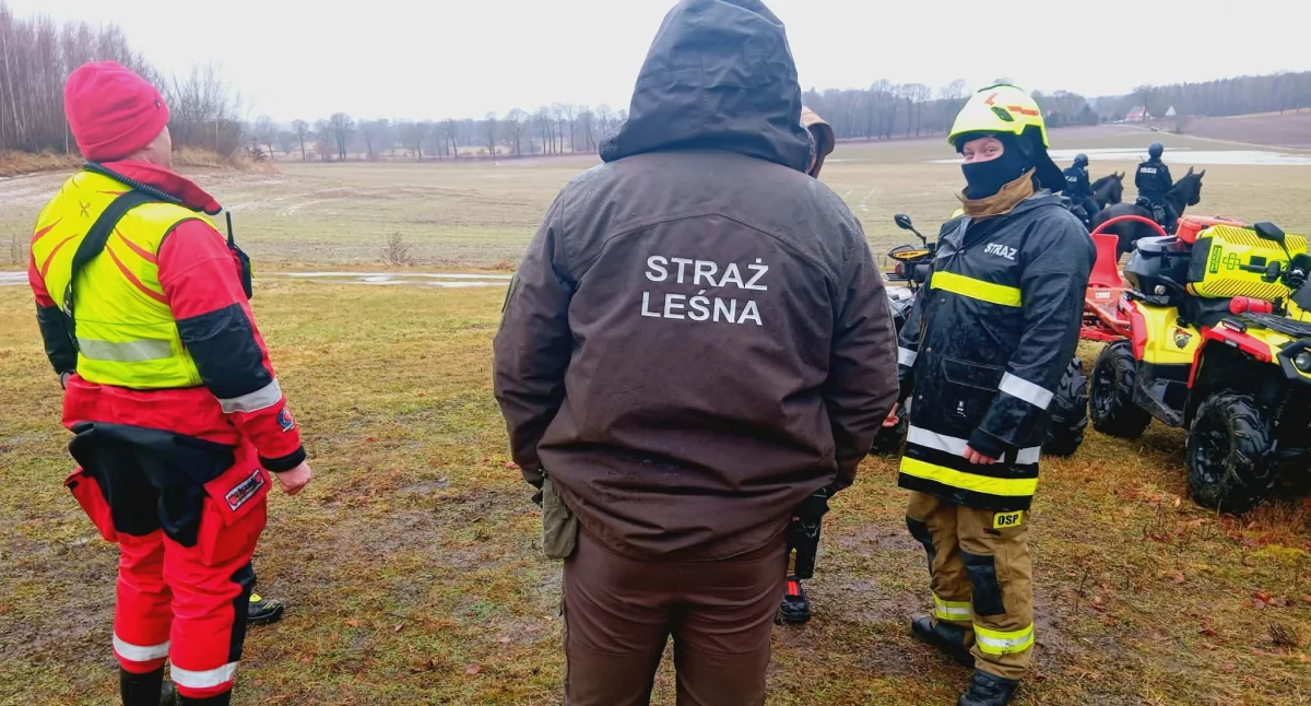 Drony, śmigłowiec i patrol konny. Zaginiony 71-latek nadal nieodnaleziony
