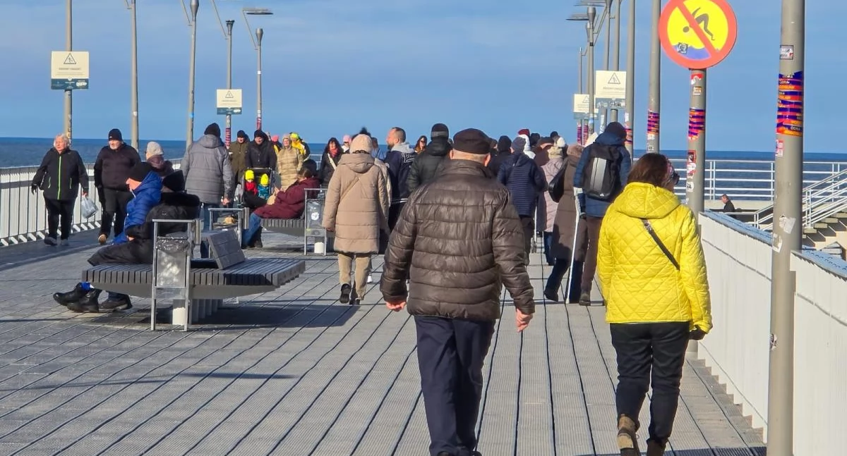 Słoneczny finał ferii nad morzem. Kołobrzeg z wysokim obłożeniem
