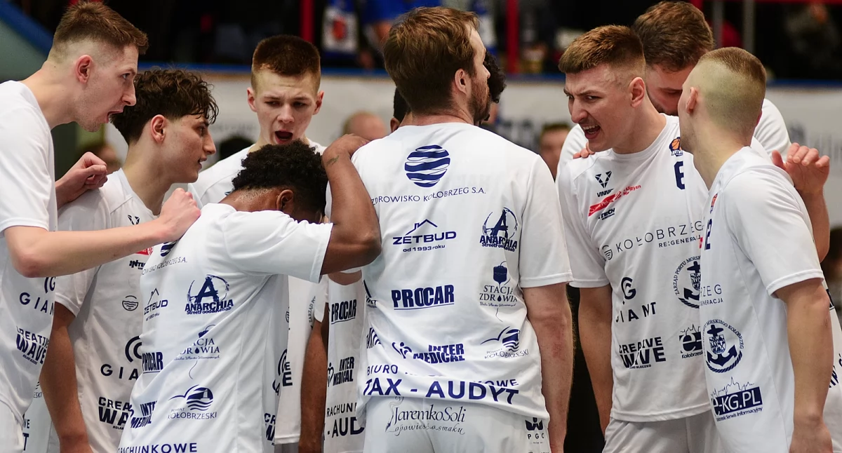 Ważne zwycięstwo w Poznaniu! Kotwica pnie się w górę