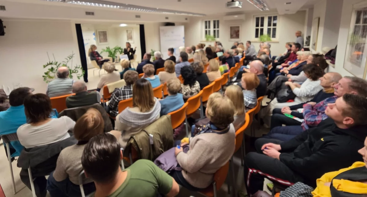 Spotkania autorskie, reportaże i warsztaty. Marzec pełen wydarzeń w bibliotece