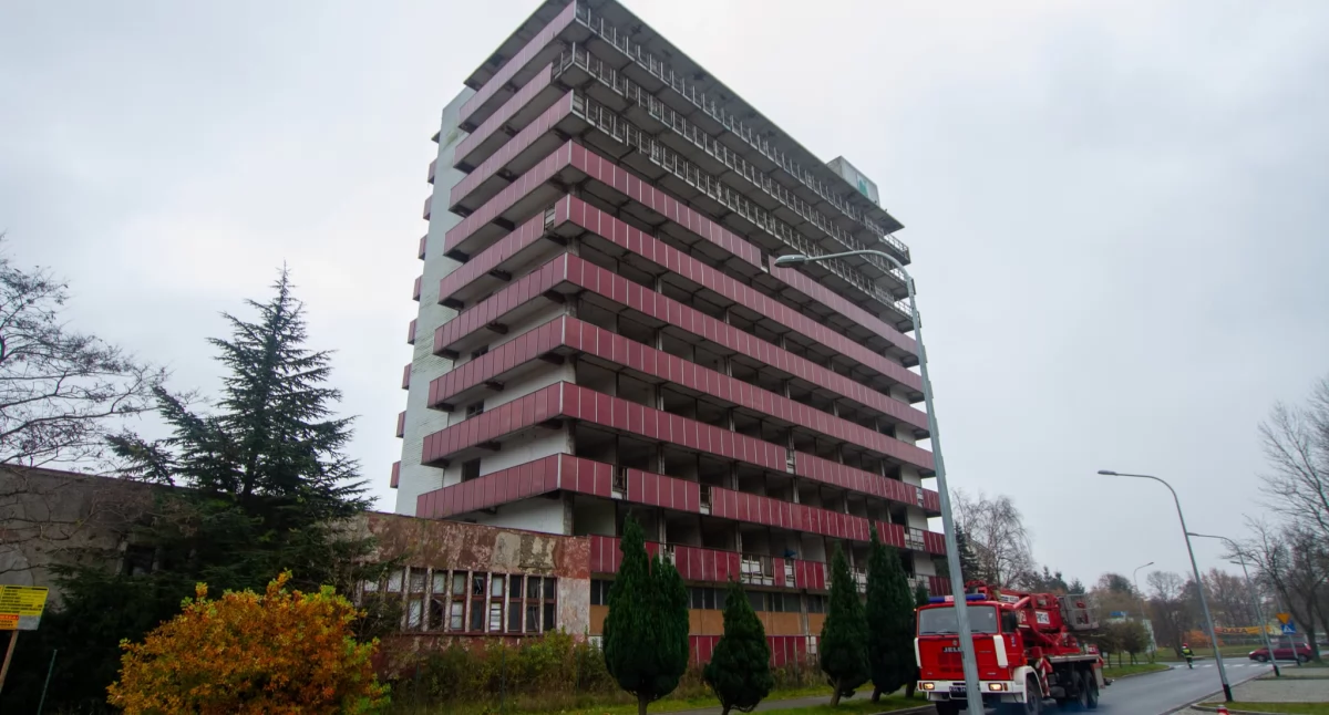 Historia na zdjęciach: Sanatorium Hutnik przed przebudową w Kołobrzegu [quiz]