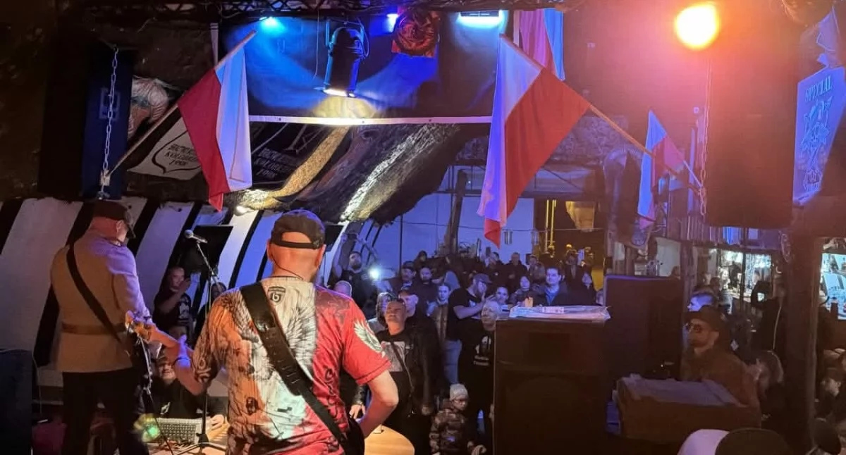 Rockowy hołd dla bohaterów Kołobrzegu. Patriotyczny koncert w Podczelu