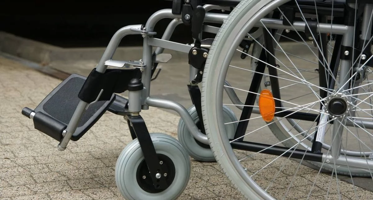 Wózki, łóżka i chodziki. Ruszyła bezpłatna wypożyczalnia sprzętu rehabilitacyjnego