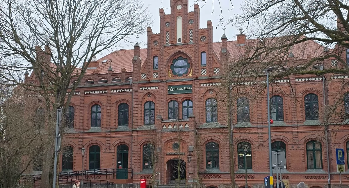 Jaka przyszłość czeka budynek poczty? Ma być uczelnia i gabinety medyczne (wideo)
