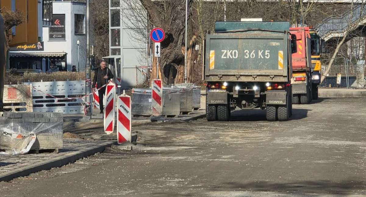 Prace na Okopowej wchodzą w kluczowy etap. Będzie ruch wahadłowy
