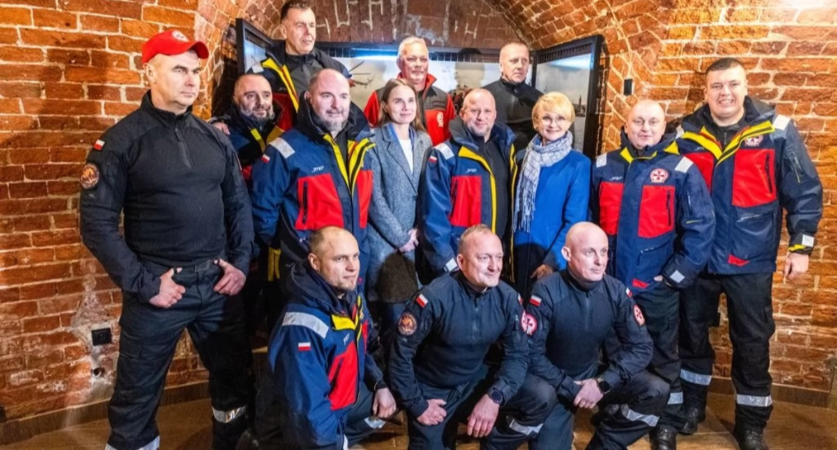 Ratownicy morscy na fotografiach. Wystawa w latarni do końca maja