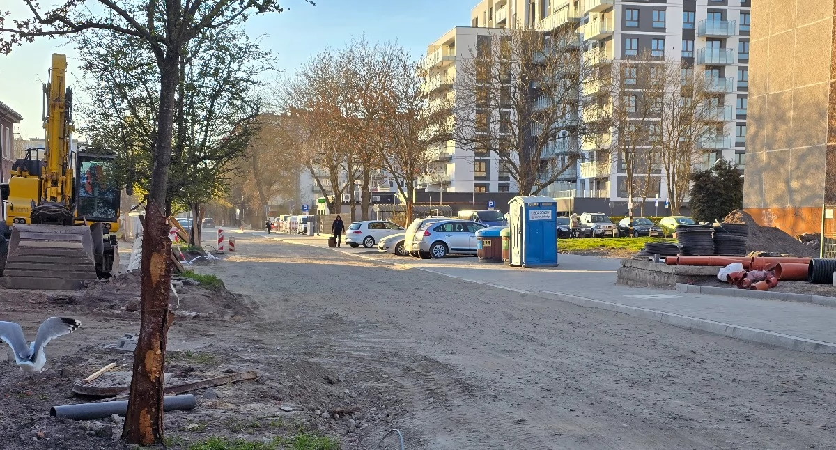 Czy parkowanie na Okopowej będzie płatne? Pytają mieszkańcy