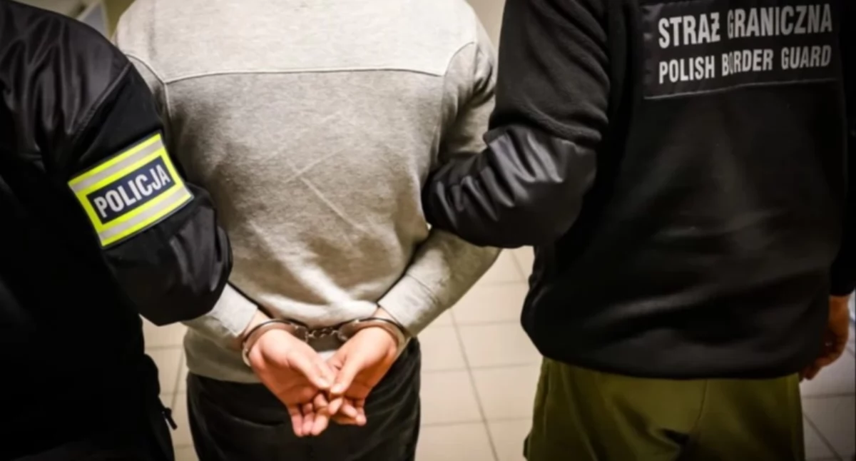 Agresywny obywatel Ukrainy usłyszał zarzuty. Policja chce jego deportacji