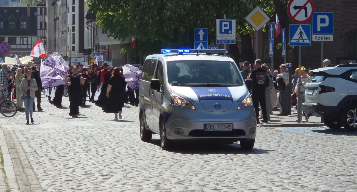 771 lat Kołobrzegu. Uroczysty korowód rozpoczął miejskie święto zdjęcia, wideo