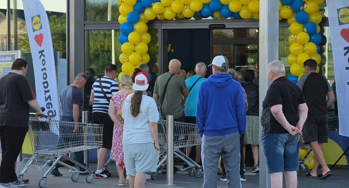 Nowy Lidl otwarty. Od rana przyciągał pierwszych klientów