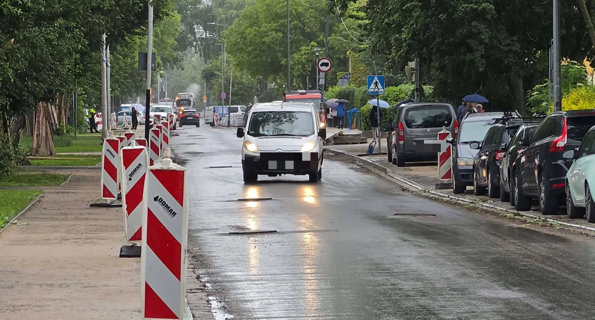 Dziś ruszyły prace na Okopowej. Ulica będzie nieprzejezdna do końca dnia