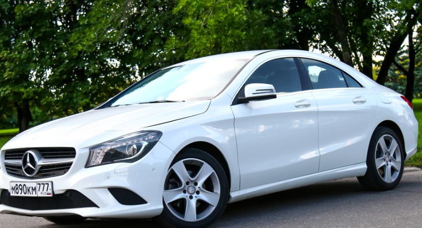 Dlaczego warto kupić używany samochód marki Mercedes?