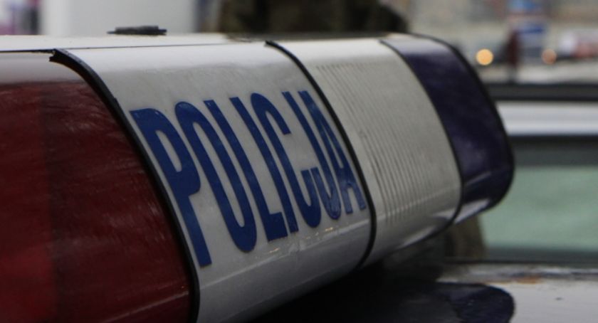 Ustronie Morskie. Przy drodze leżał zakrwawiony mężczyzna