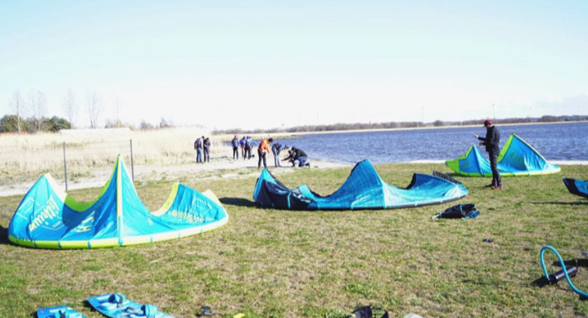 Baltic For All. Kurs uczestników  kitesurfingu  w Dźwirzynie