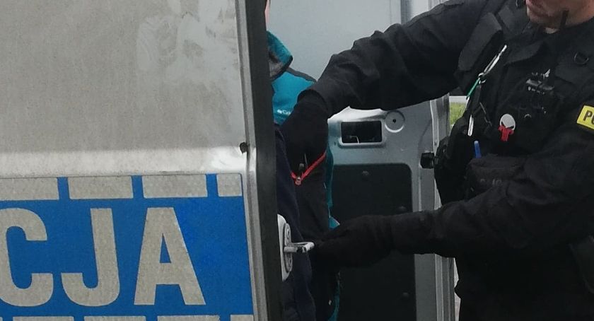 Policja zatrzymała mężczyznę poszukiwanego listem gończym