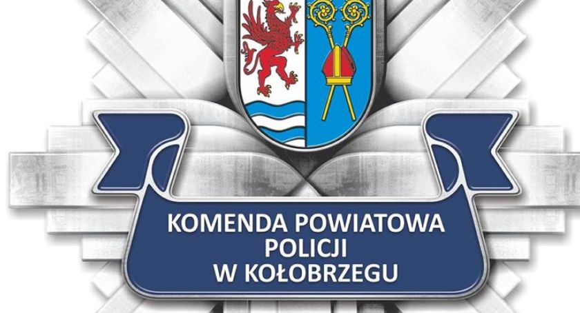 Policja zabezpieczyła podrobioną odzież wartą kilkaset tysięcy złotych