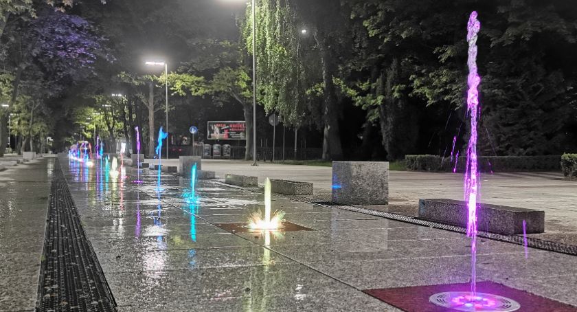 Ostatnia z miejskich fontann od weekendu cieszy spacerowiczów