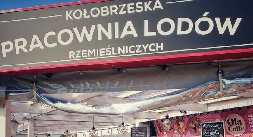Praca w kawiarni w Grzybowie