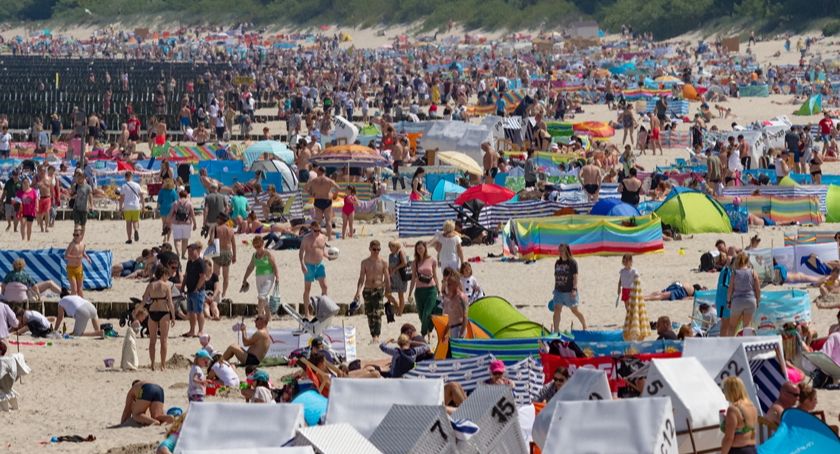 To jeszcze nie wakacje, a jest prawdzwe oblężenie. Długi weekend w Kołobrzegu (foto)