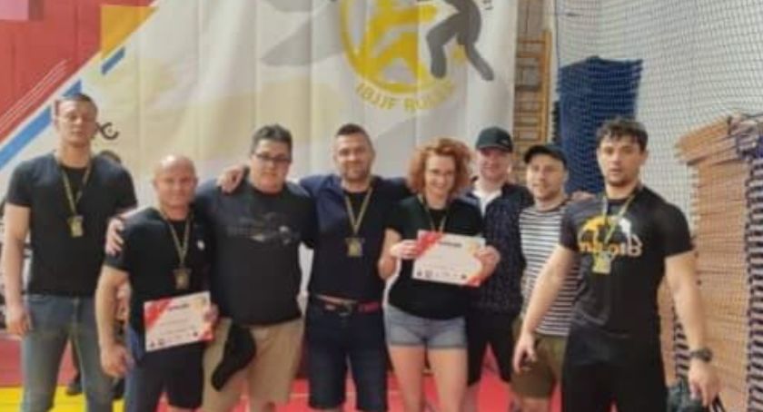 Kołobrzeżanie wywalczyli na macie 7 medali