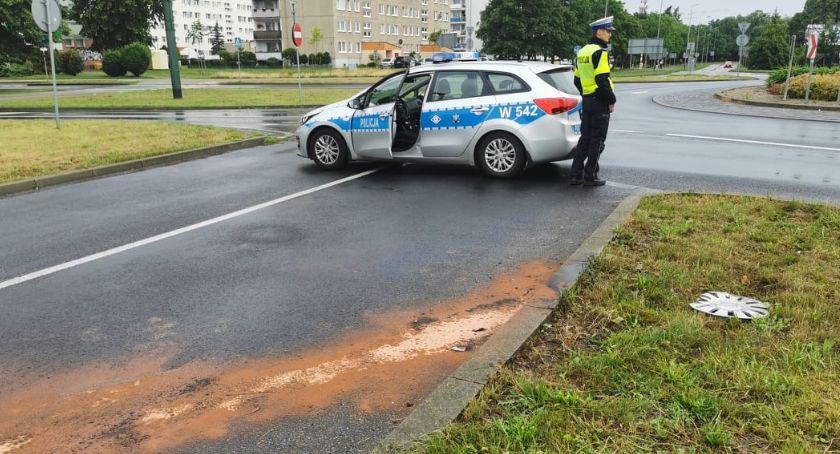 Zjazd z Ronda Solidarności zablokowany