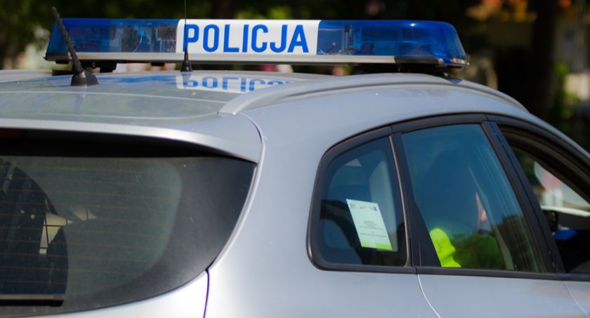 Ekspedientka wybiegła za złodziejem. Została zaatakowana
