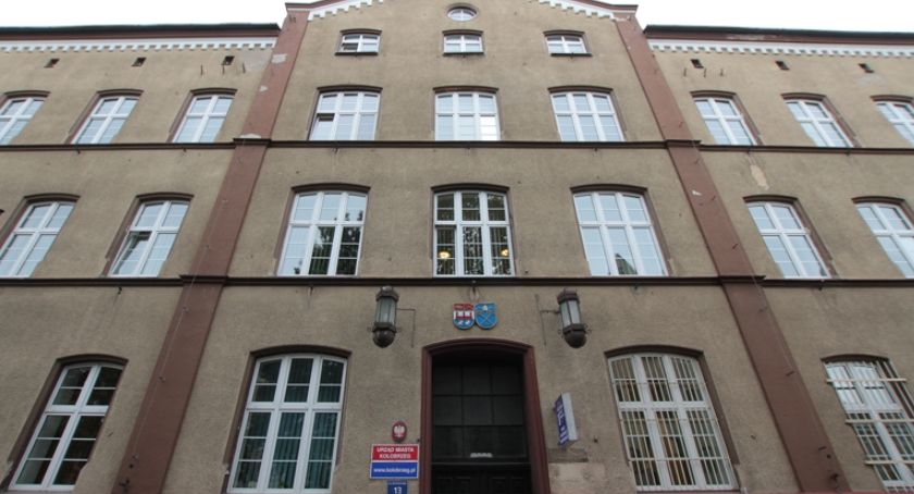 Miasto chce zrobić „ludzki” przetarg. Co to znaczy klauzula społeczna?