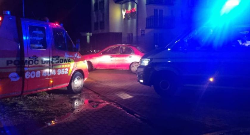 Zatrzymane daewoo z pijanym kierowcą w środku