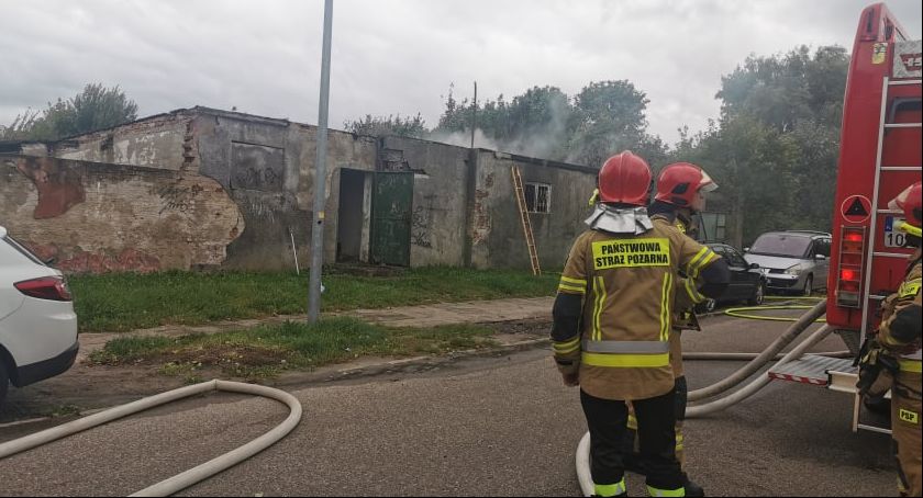 Strażacy interweniowali przy ul. Rolnej 