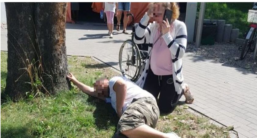 Leżał pod szpitalem, odmówiono mu pomocy. Jest opinia Rzecznika Praw Pacjenta