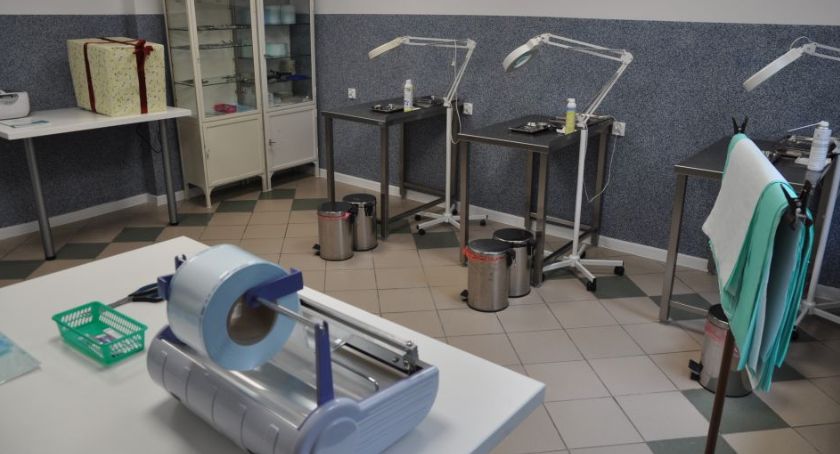 60-lecie Zespołu Szkół Policealnych. Placówka ma nową pracownię