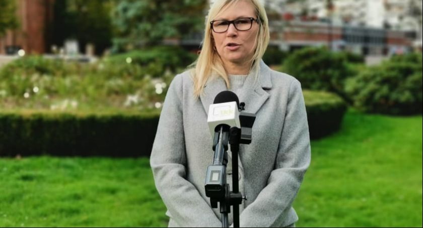 „Dąbkowski kłamie”. Oświadczenie Anny Bańkowskiej (video)