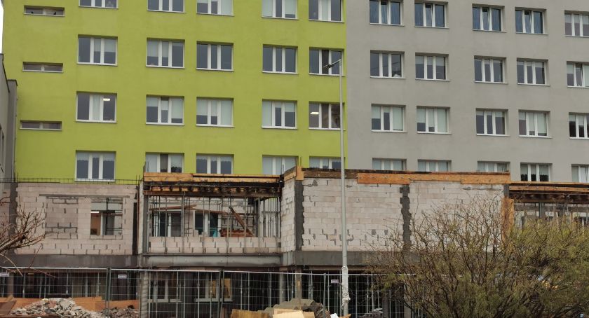 Szpital wyłącza jeden oddział. Więcej lóżek covidowych
