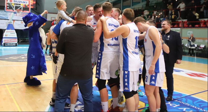Skuteczny powrót koszykarskiej Kotwicy na zwycięski tor