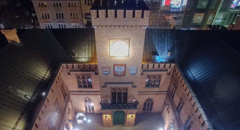 Podwyżki dla radnych miejskich? Jest projekt uchwały