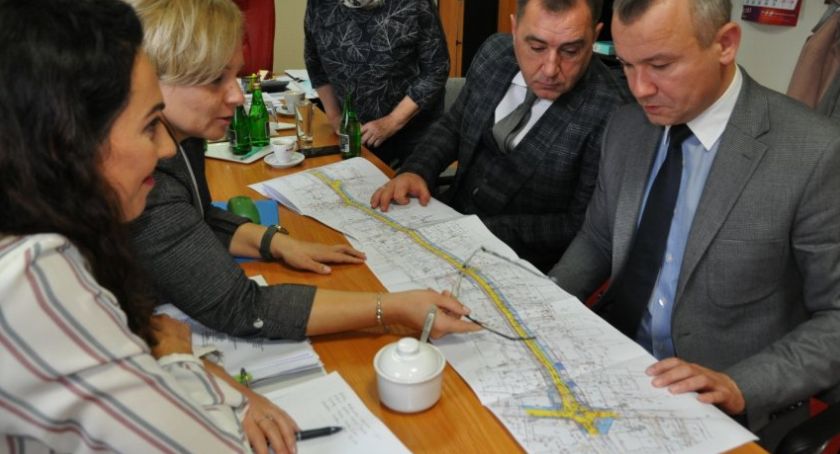 Remont Jedności Narodowej. Omawiano dokumentację projektową przebudowy ulicy 