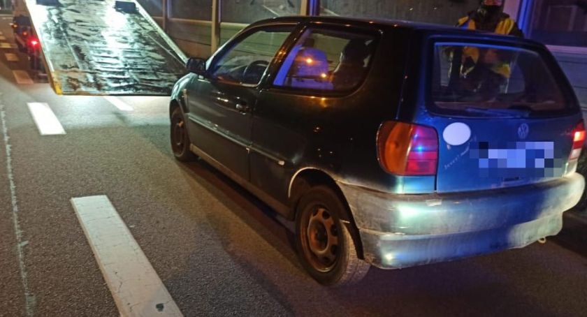 Kierowca był tak pijany, że nie mógł dmuchnąć w alkomat 