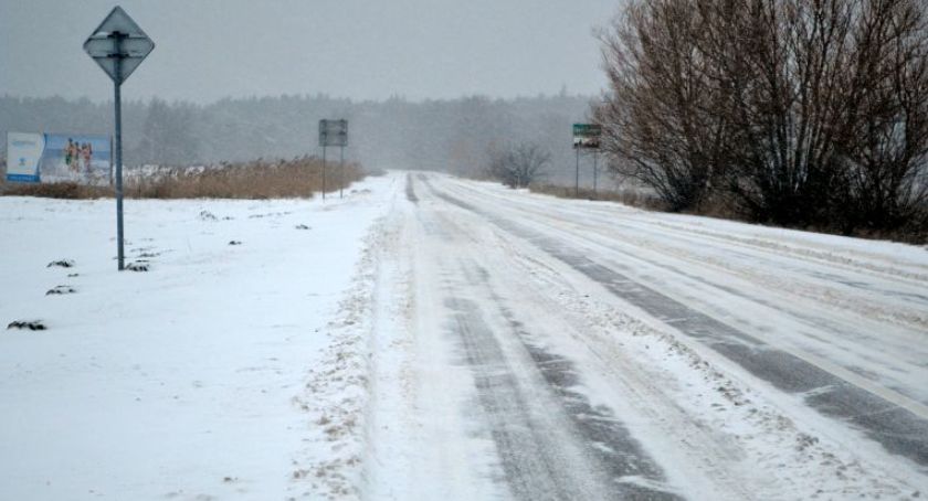Mróz i duże zachmurzenie. Wkrótce długotrwałe opady śniegu