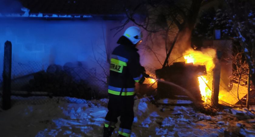 Kołobrzeg. Pożar na ogródkach działkowych