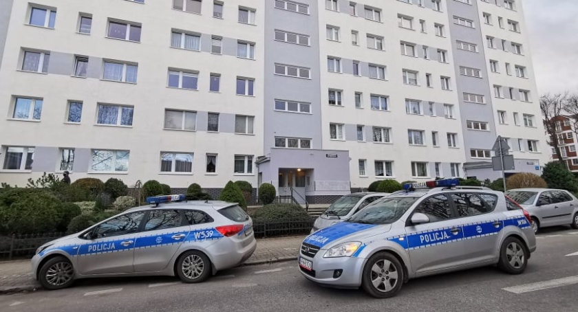 Mężczyzna zmarł od ciosów nożem. Co wydarzyło się przy ul. Ratuszowej?