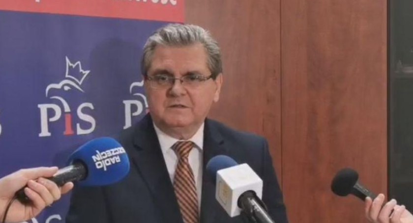 Kołobrzescy posłowie głosowali nad projektem ustawy dot. weryfikacji szczepień. „Lex Hoc” trafi pod obrady sejmu