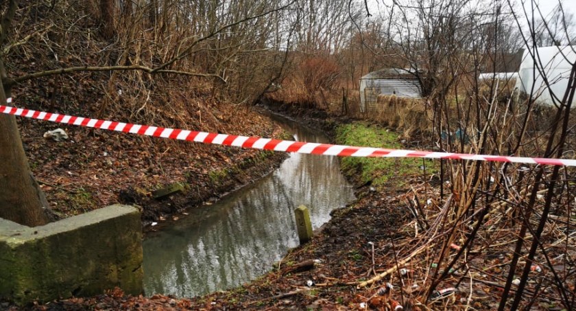 Zidentyfikowano zwłoki znalezione przy ogródkach działkowych