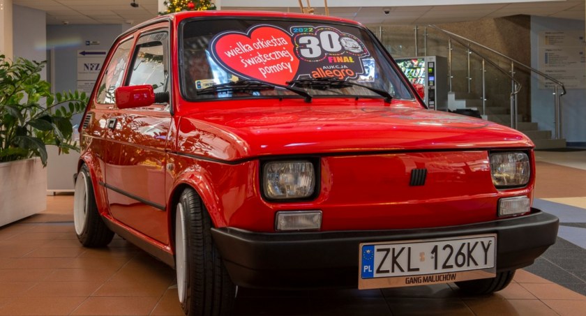 Fiat 126p Gangu Maluchów sprzedany. Zobacz, za ile poszedł kultowy kaszlak