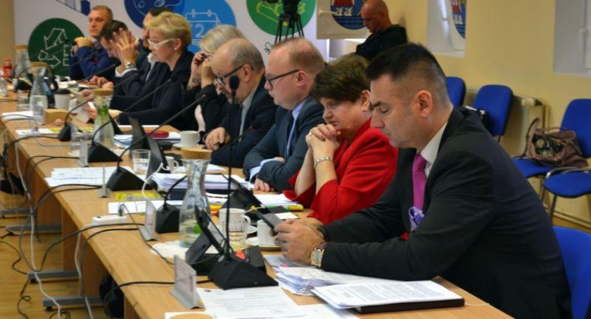 Radny Zawadzki wraca do Kołobrzeskich Razem. „Odeszły osoby z którymi byłem skonfliktowany”