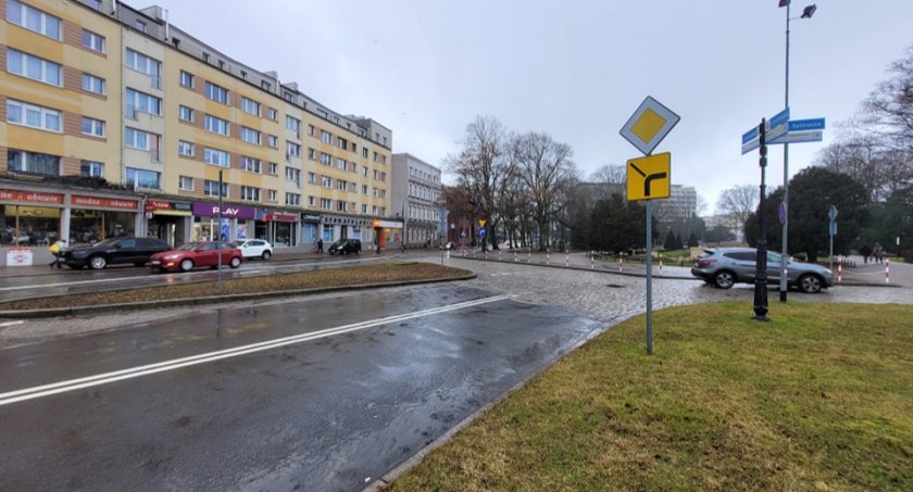 Przebudowa ul. Myśliwskiej i Armii Krajowej jeszcze w tym roku.  Drogi w powiecie z dofinansowaniem